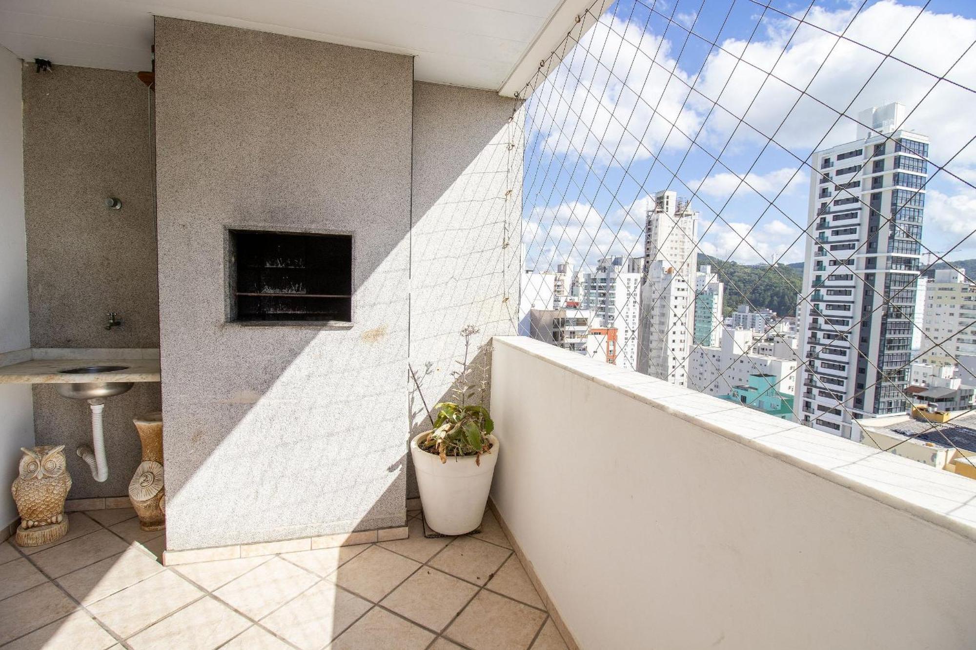 Dto153 - Quadra Do Mar, Churrasqueira, 15o Andar Apartment *